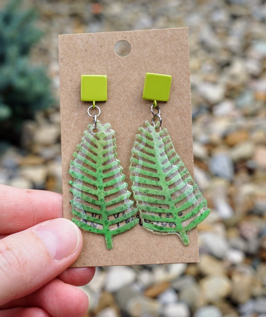 Fern Leaves with Square Enameled Stainless Steel Post
