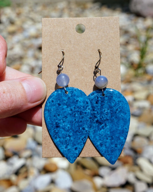 'Agate' Inverted Teardrop with Dyed Agate Blue Bead